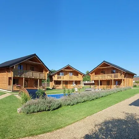 Koliba Zlata Podkova Kompleks wypoczynkowy *