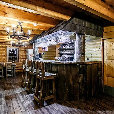 Koliba Zlata Podkova *